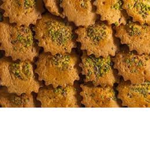 بزرگترین تولید کننده کیک یزدی شف طیبه