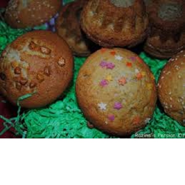 خرید اینترنتی کیک یزدی کوچک کشمشی